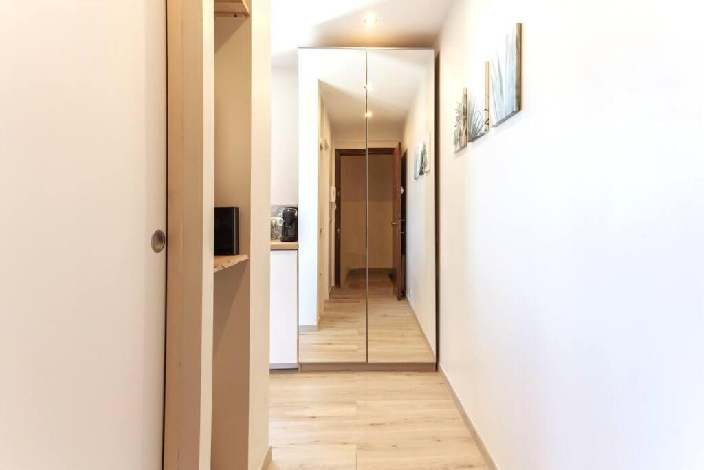 L36 Sea View Terrace 10Min Walking To Sea/Parking & Ac Apartment Ница Екстериор снимка